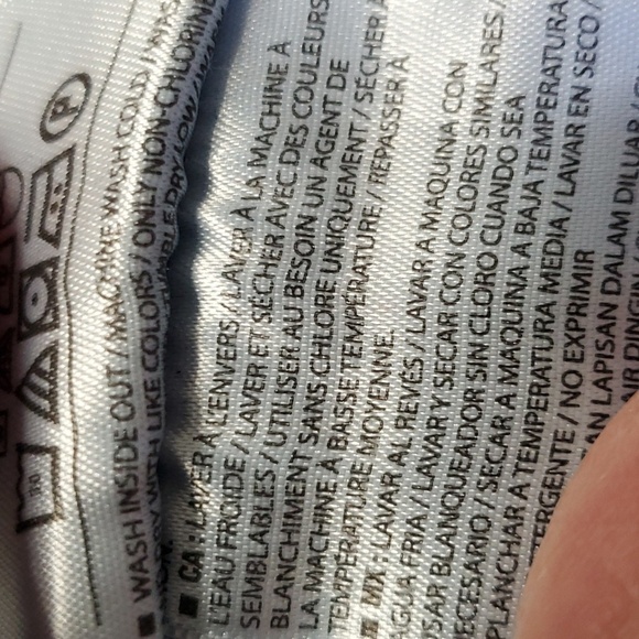 Old Navy Sweetheart woman's jeans. Size 10 regular. Good used condition. - Picture 7 of 7